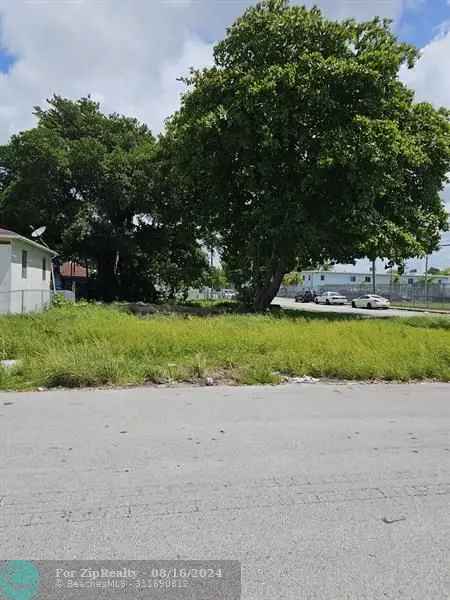 Land For Sale in Hialeah, Florida