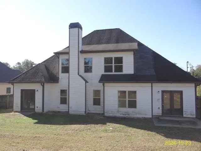 Single-family house For Sale in Phenix City, Alabama