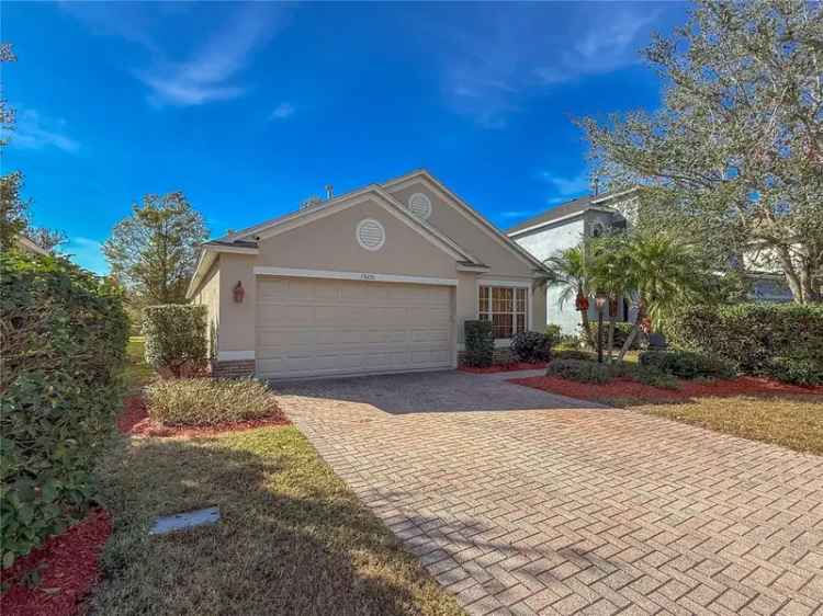 Single-family house For Sale in 15230, Searobbin Drive, Florida