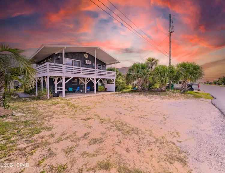 Single-family house For Sale in 7328, Beach Drive, Panama City Beach, Florida