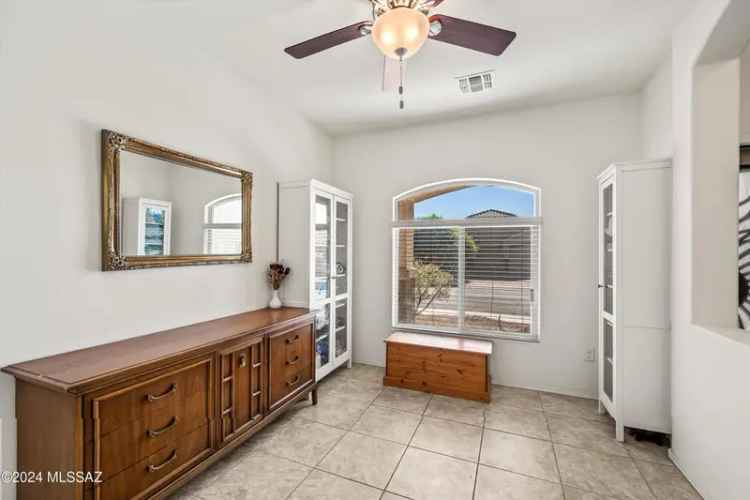 Single-family house For Sale in 8976, West Hidden Saguaro Trail, Marana, Arizona