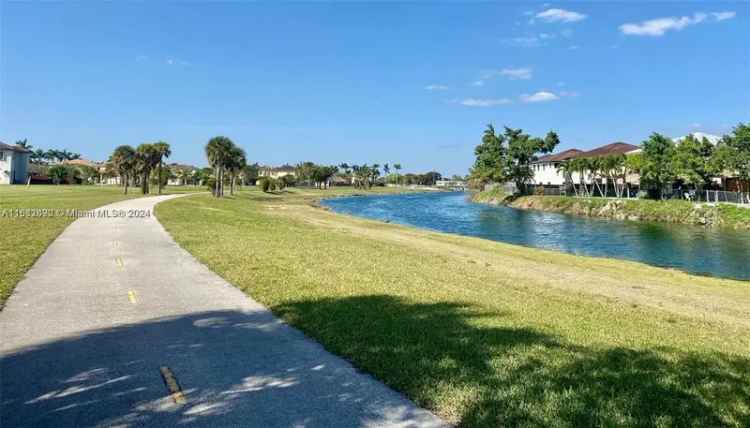 Condo For Sale in 9920, Southwest 228th Terrace, Cutler Bay, Florida