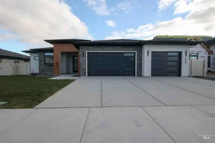 Single-family house For Sale in 1984, Red Rock Way, Twin Falls, Idaho