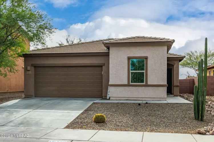 Single-family house For Sale in 12127, West Formosa Lane, Marana, Arizona