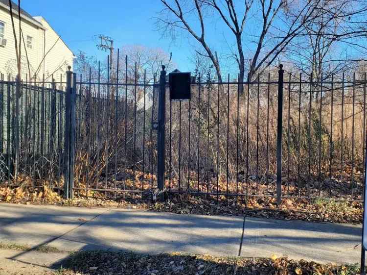 Land For Sale in 4209, South Princeton Avenue, Chicago, Illinois