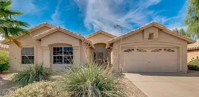 Single-family house For Sale in 6413, West Irma Lane, Glendale, Arizona