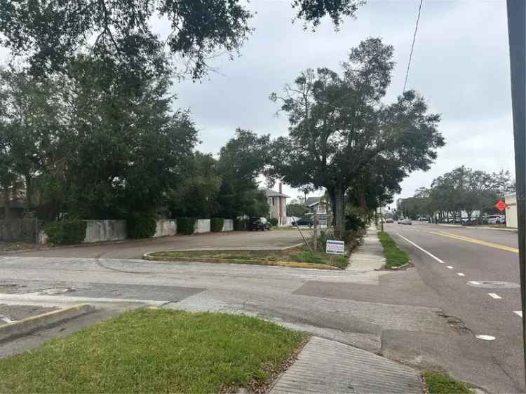 Land For Sale in 3063, 2nd Avenue North, Saint Petersburg, Florida