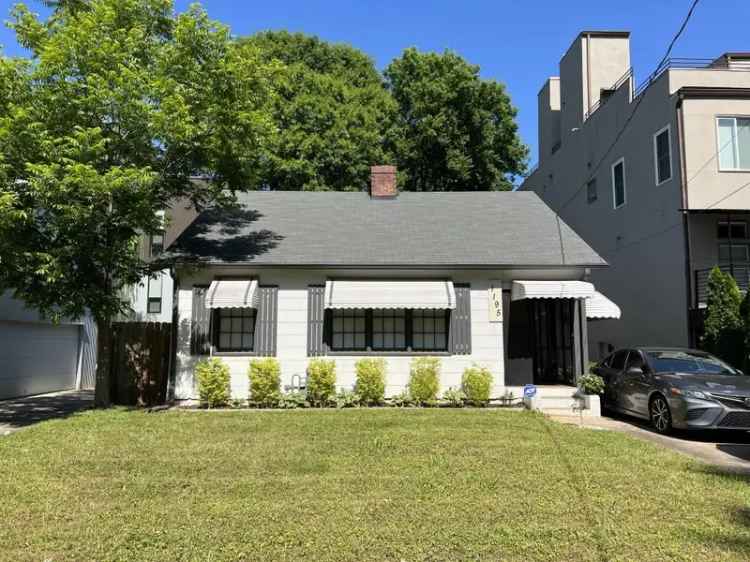 Single-family house For Sale in 1195, Barnes Street Northwest, Atlanta, Georgia