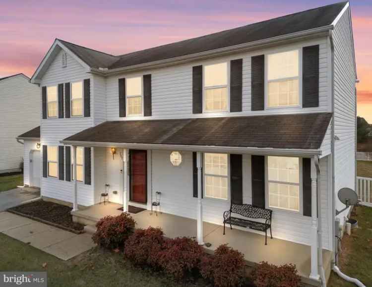 Single-family house For Sale in 705, East Radison Run, Smyrna, Delaware