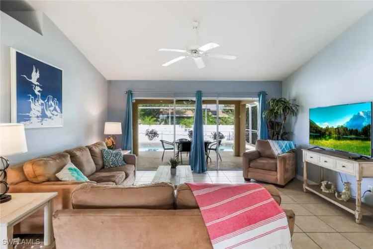 Single-family house For Sale in 2517, Southwest 1st Terrace, Cape Coral, Florida