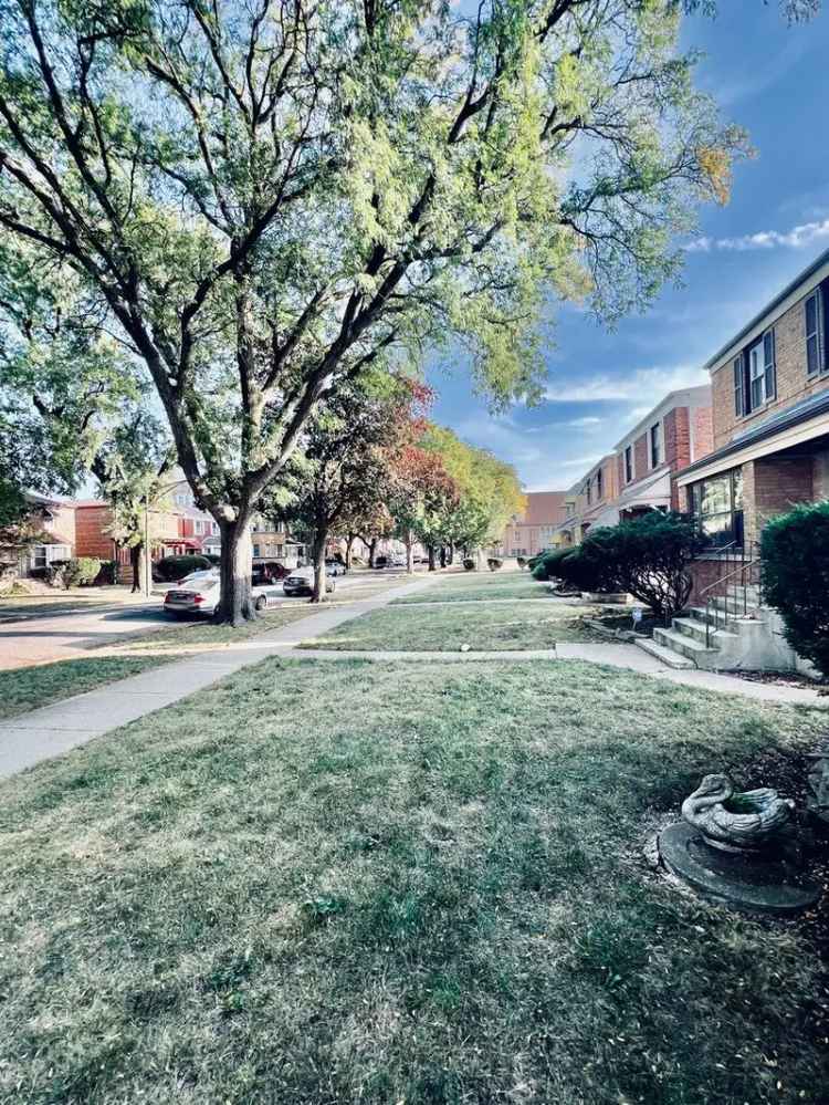 Single-family house For Sale in 9326, South Justine Street, Chicago, Illinois