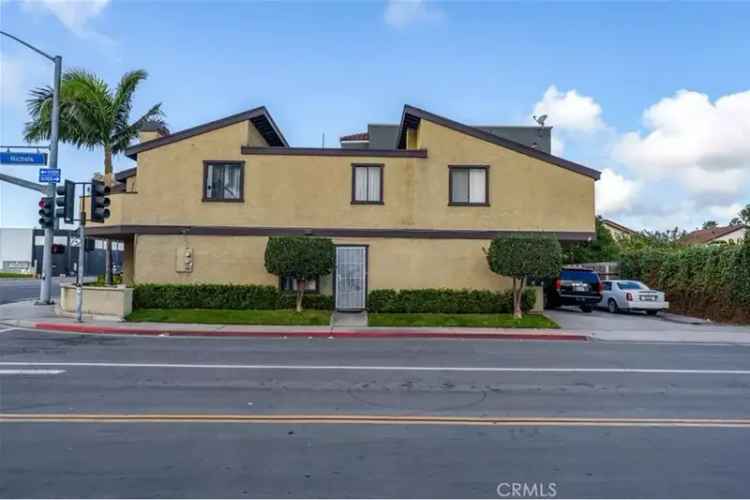 Multi-family house For Sale in 7611, Warner Avenue, Huntington Beach, California