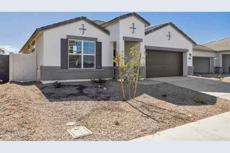 Single-family house For Sale in Waddell, Arizona