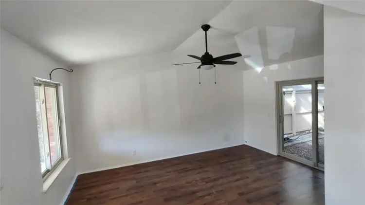 Condo For Rent in 915, East Village Lane, Austin, Texas