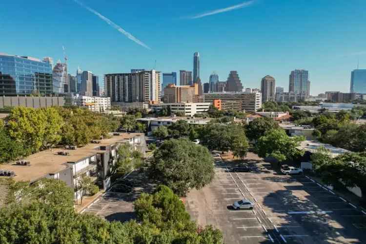 South Congress Square Apartments for Rent in Austin, TX