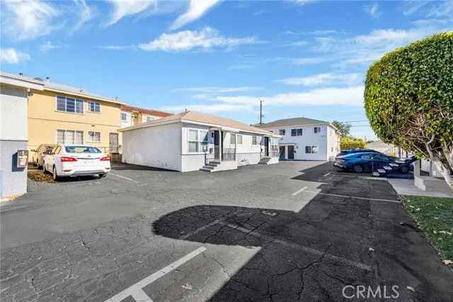 Multi-family house For Sale in 240, East Providencia Avenue, Burbank, California