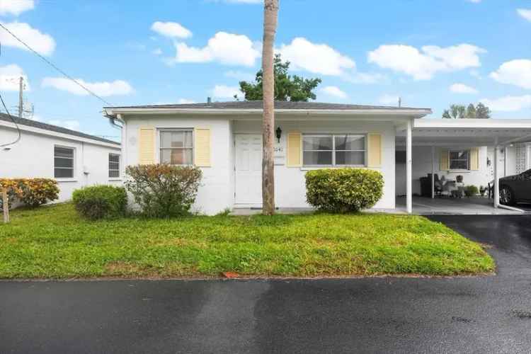 Single-family house For Sale in 6041, Arlene Way, Bradenton, Florida