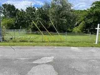 Land For Sale in 2467, Northwest 61st Street, Hialeah, Florida