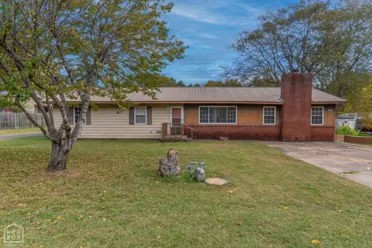 Single-family house For Sale in 1210, North Park Street, Pocahontas, Arkansas