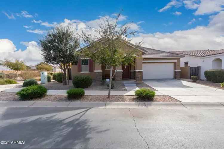 Single-family house For Sale in 22493, East Camina Plata, Queen Creek, Arizona