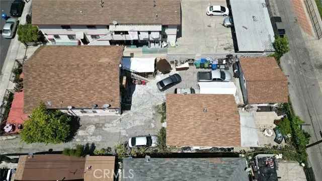 Single-family house For Sale in 2214, Thomas Street, Los Angeles, California