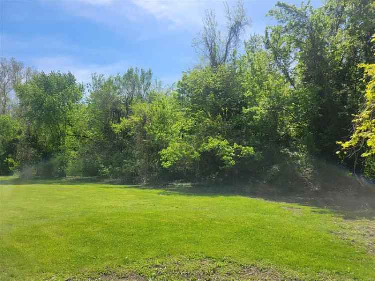 Land For Sale in Alton, Illinois