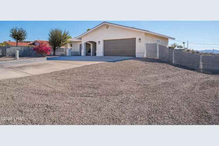 Single-family house For Sale in 1390, Arroyo Drive, Lake Havasu City, Arizona