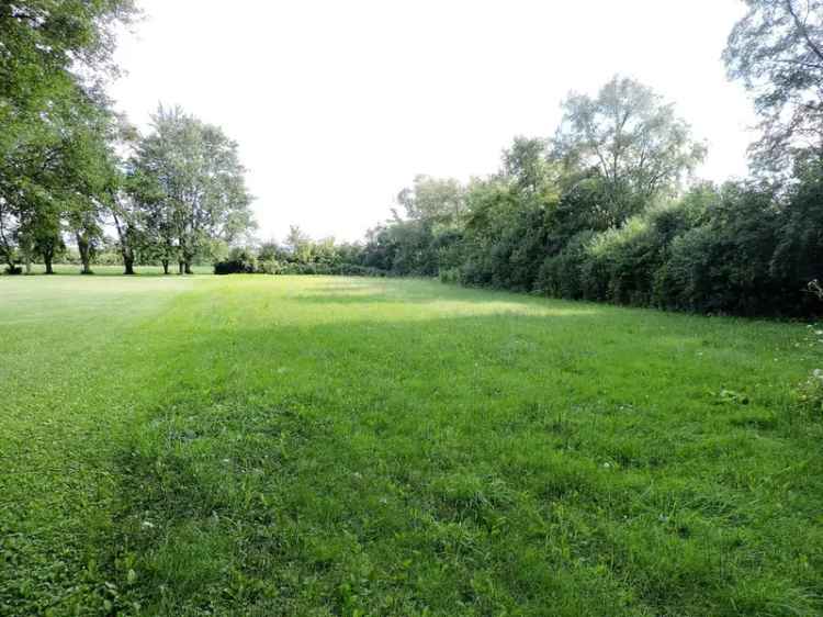 Land For Sale in Naperville, Illinois