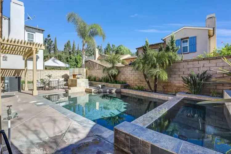 Single-family house For Sale in 8, Ingleside, Irvine, California