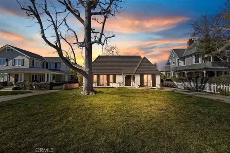 Single-family house For Sale in 707, South Oakland Avenue, Pasadena, California