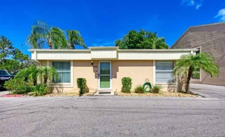 Condo For Sale in Bradenton, Florida