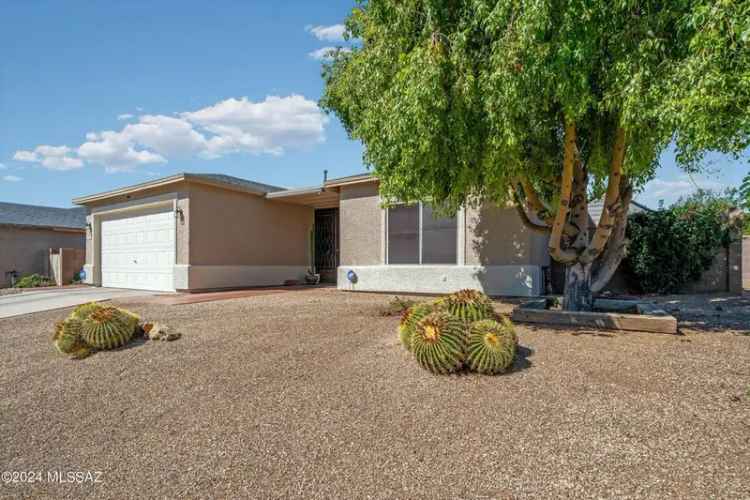 Single-family house For Sale in 3390, South Desert Echo Road, Arizona