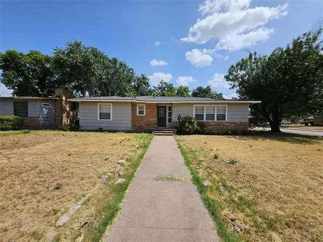 Single-family house For Sale in 3941, Don Juan Street, Abilene, Texas