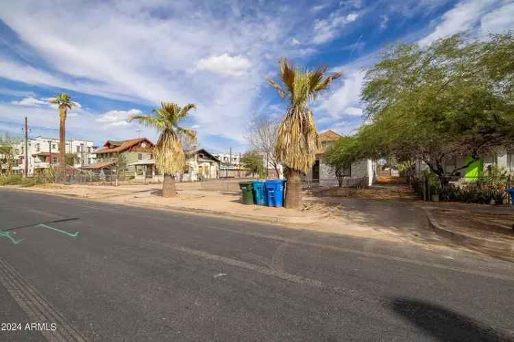 Single-family house For Sale in Phoenix, Arizona