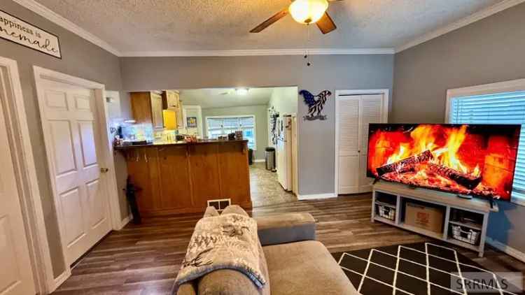 Single-family house For Sale in 512, South Stout Avenue, Blackfoot, Idaho