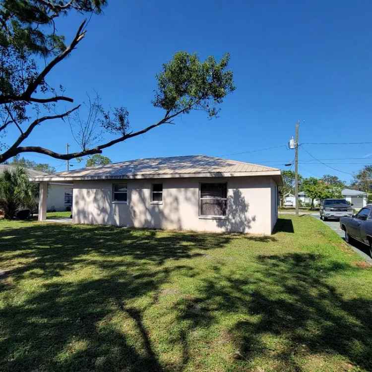 Single-family house For Sale in Bradenton, Florida