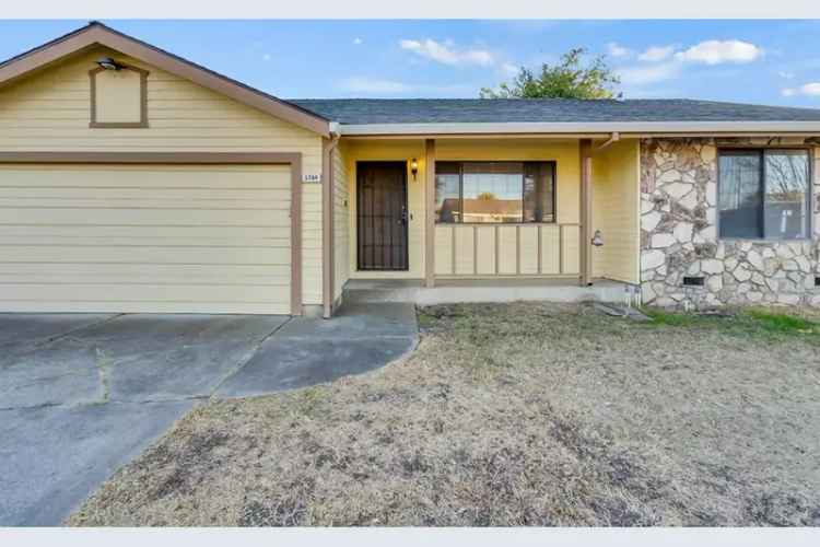 Single-family house For Sale in 5764, Hollyhurst Way, Sacramento, California