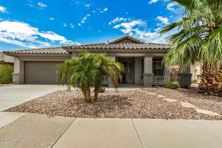 Single-family house For Sale in 17218, North Melissa Lane, Surprise, Arizona