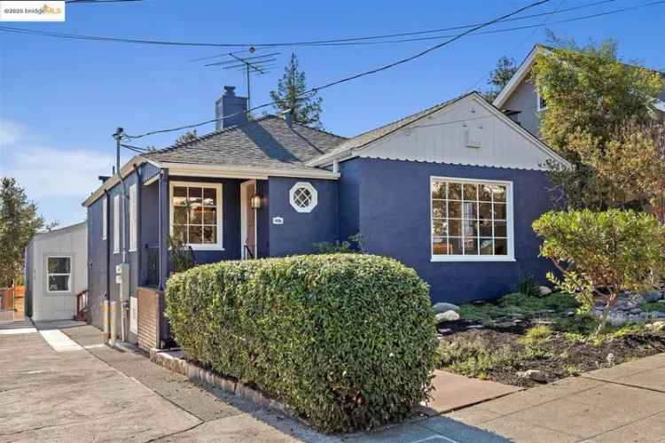 Single-family house For Sale in 2517, Damuth Street, Oakland, California