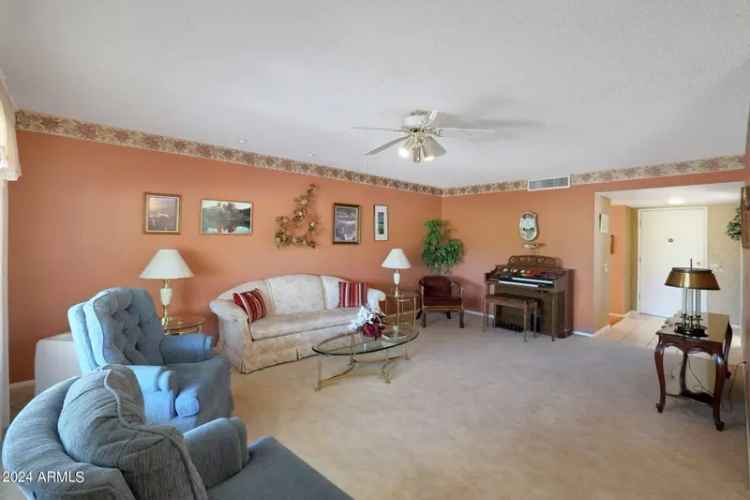 Single-family house For Sale in 10432, West Brookside Drive, Sun City, Arizona