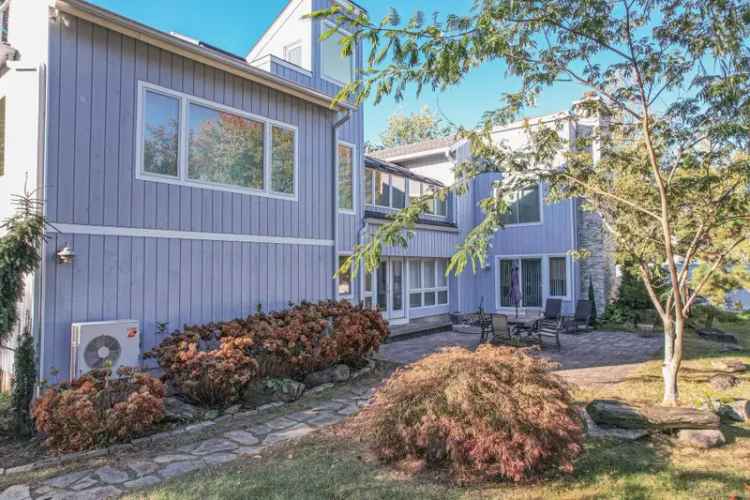 Single-family house For Sale in 7, Harbor Road, Westport, Connecticut