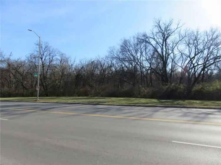 Land For Sale in 601, East 85th Street, Kansas City, Missouri