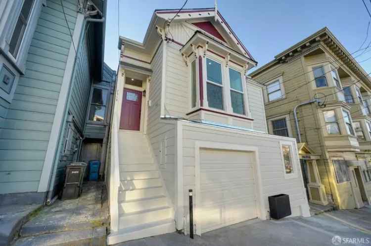 Single-family house For Sale in 1319, Lyon Street, San Francisco, California