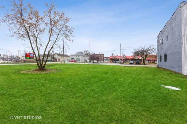 Land For Sale in Joliet, Illinois