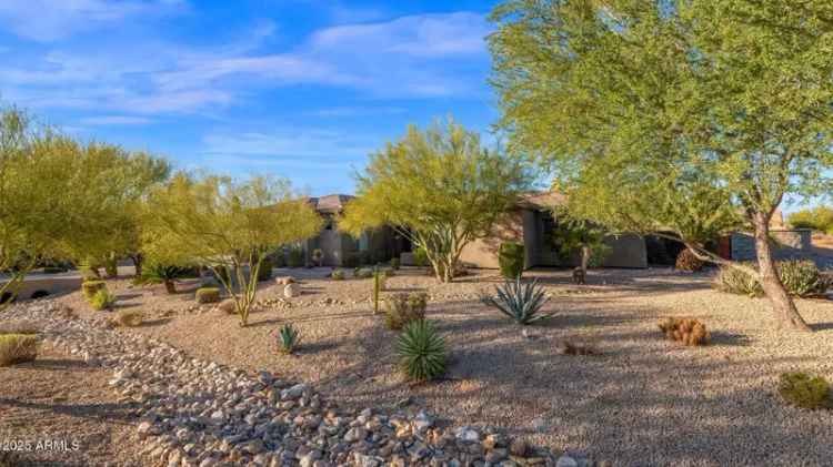 Single-family house For Sale in 5650, East Villa Cassandra Way, Carefree, Arizona