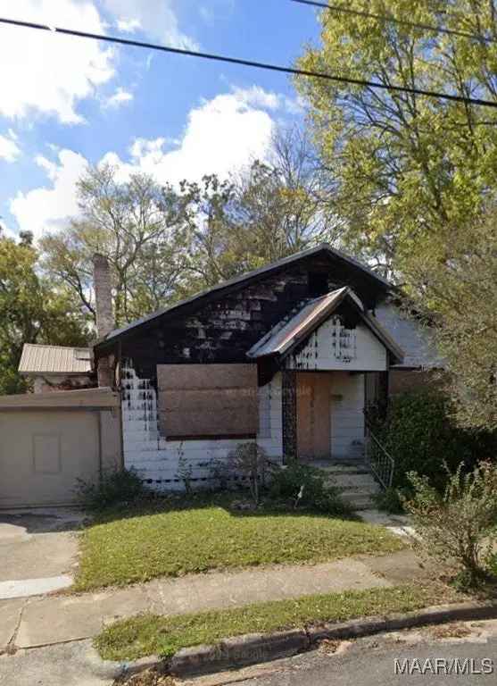 Single-family house For Sale in 702, East Newton Street, Dothan, Alabama