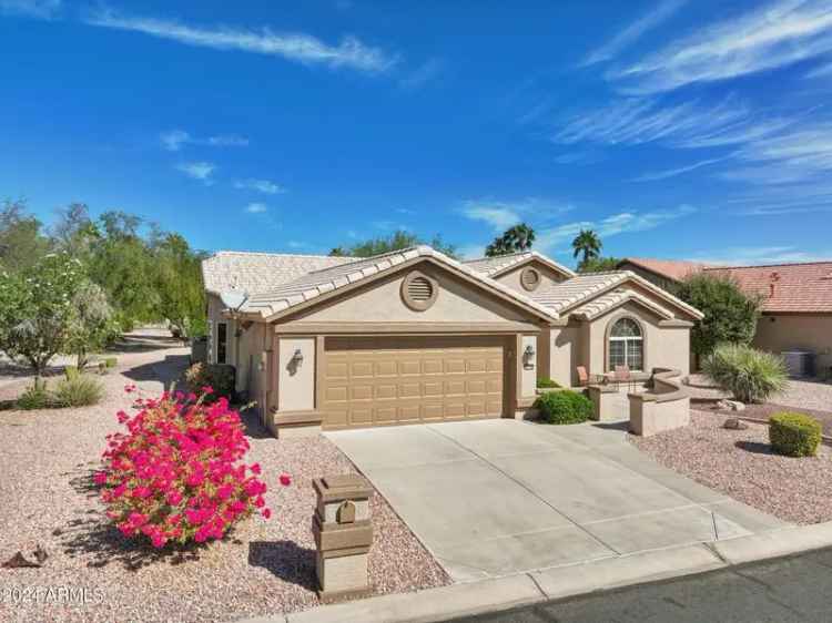 Single-family house For Sale in 15758, West Edgemont Avenue, Goodyear, Arizona