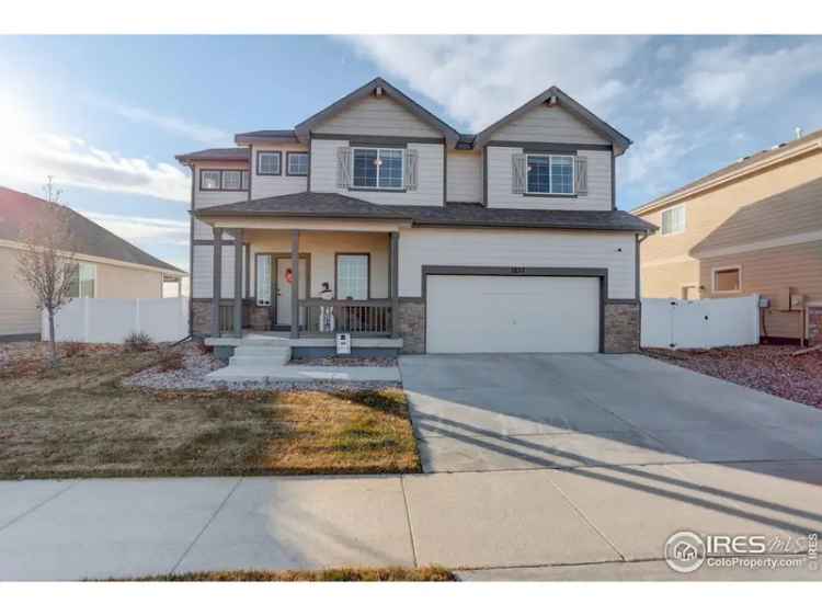 Single-family house For Sale in Greeley, Colorado