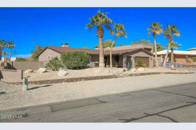 Single-family house For Sale in 271, Jones Drive, Lake Havasu City, Arizona