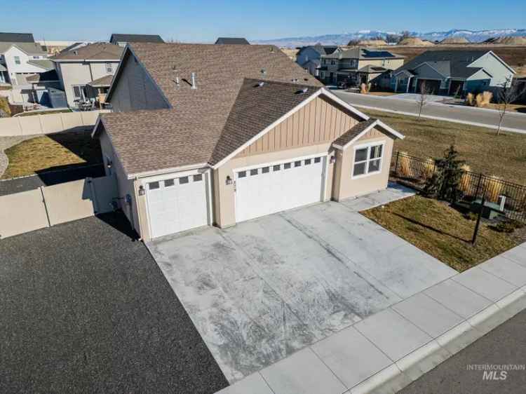 Single-family house For Sale in 278, East Arimo Street, Meridian, Idaho